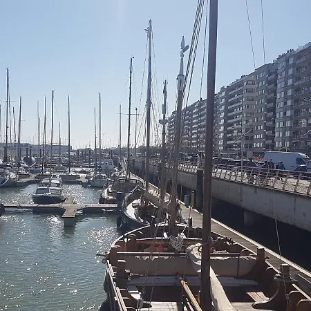 Zeeparel Duplex Loft Apartment Blankenberge