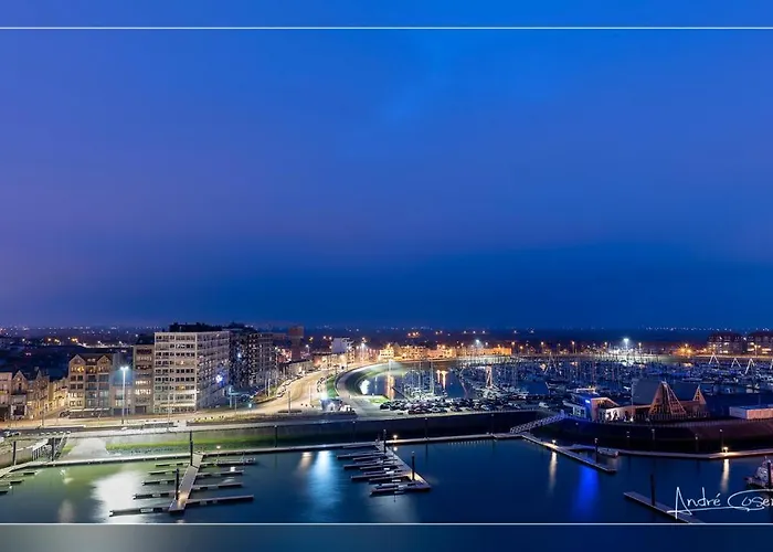 Zeeparel Duplex Loft Apartment *